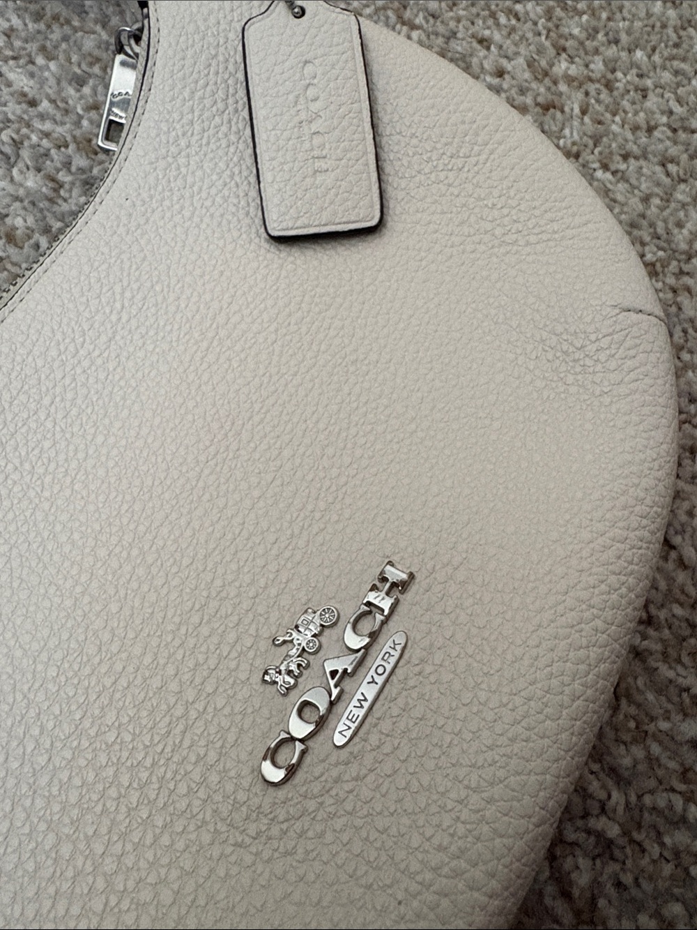Coach Payton Hobo Bag in Chalk White Pebbled Leather Silver Hardware - Picture 2 of 4